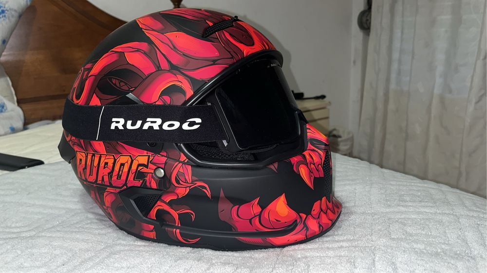 Capacete novo nunca usado