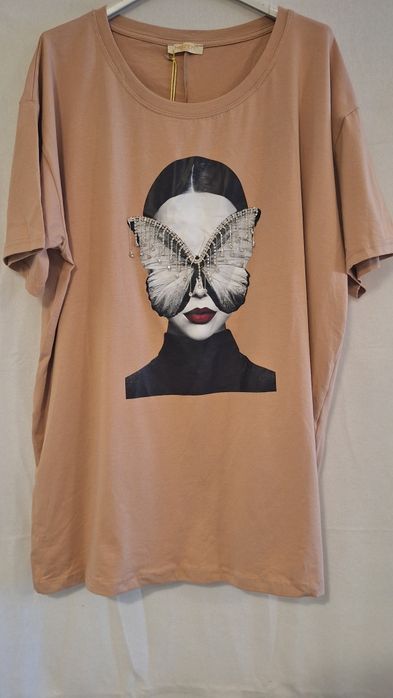 Bluzka zdobiona. Motyl kobieta.