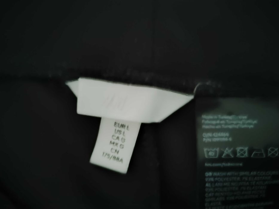 Calças Pretas Perna Larga L