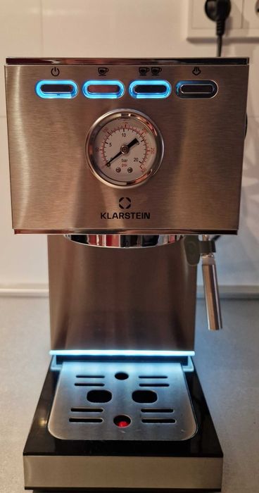 Kolbowy ekspres ciśnieniowy Klarstein Pausa 1350 W