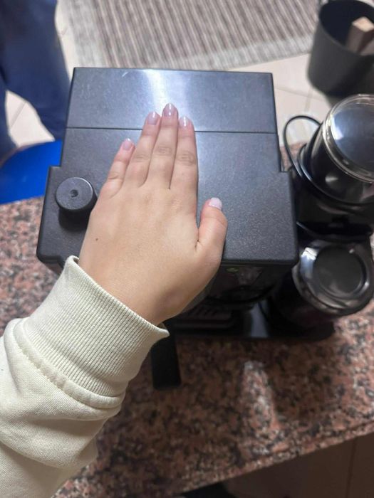 Maquina de café troia com moinho