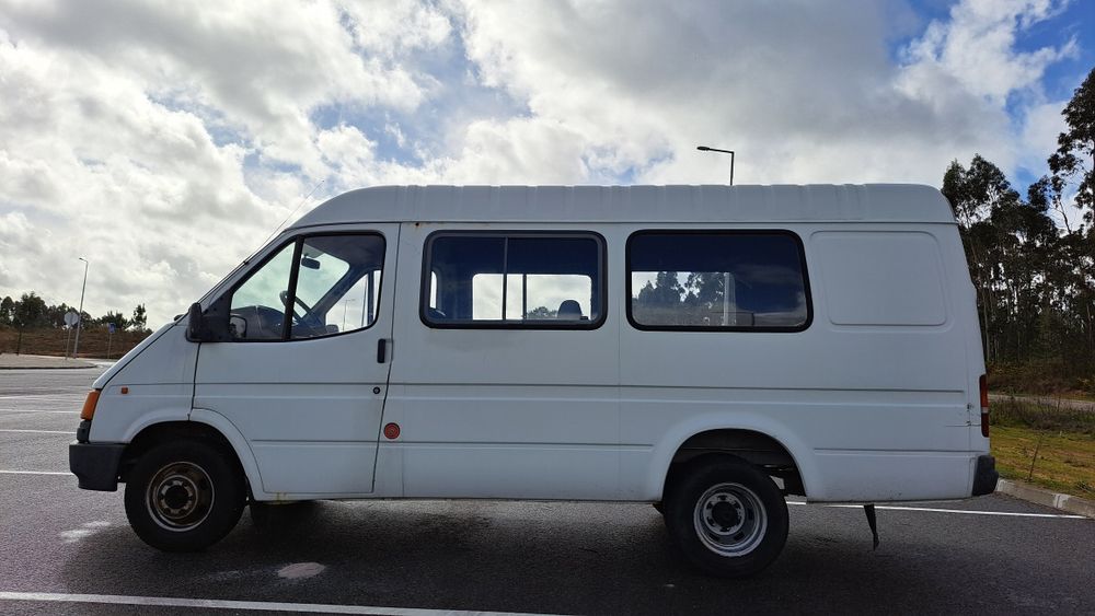 Ford Transit 2.5D 9 Lugares