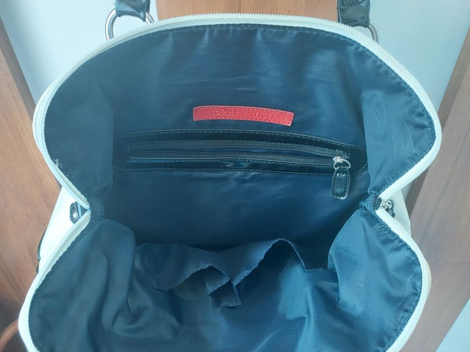 Torebka Tommy Hilfiger biało czarna