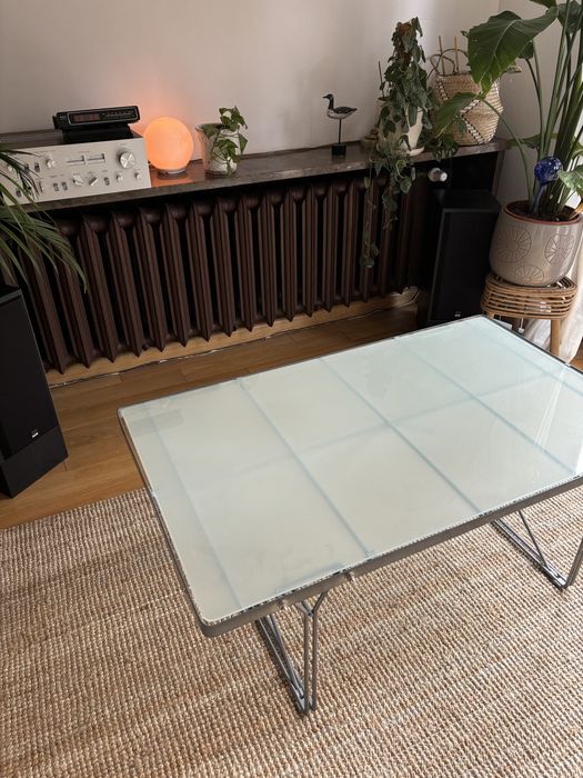 Stolik ze szkła hartowanego Niels Gammelgaard Ikea 1986