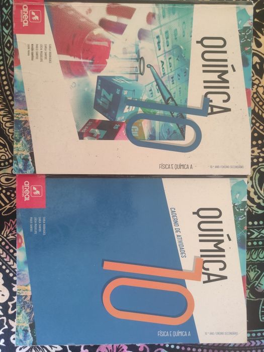 Manuais escolares 10° ano