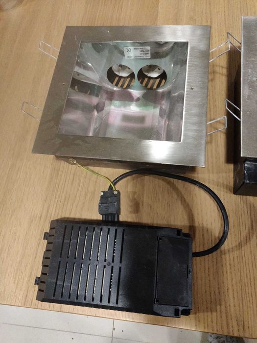 Downlight, ou Foco de encastrar, quadrado