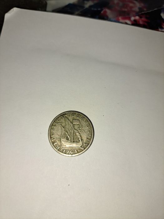 Moedas 2,5 escudos de 1963 a 1985