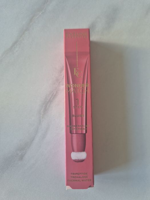EVELINE COSMETICS Wonder Match

Róż do policzków, kremowy, nr 01