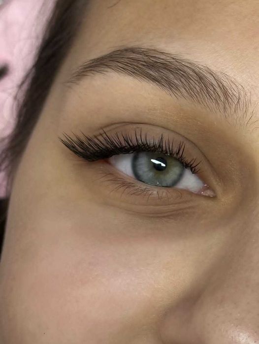 Нарощення вій, наращивание ресниц