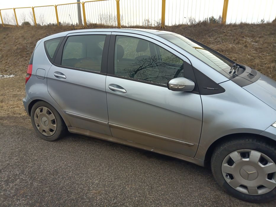 Samochód w całości lub na części