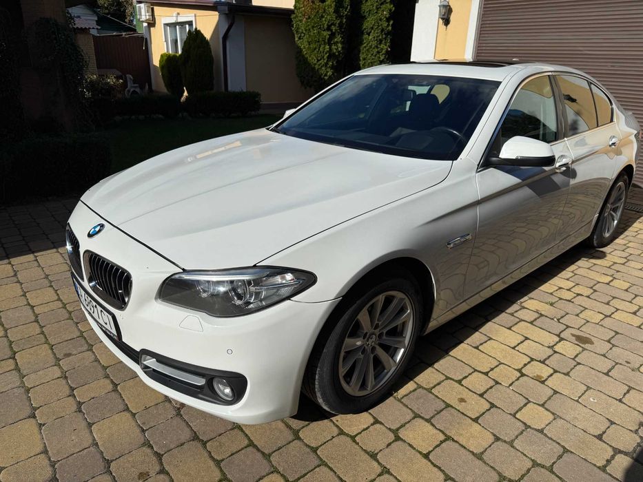 BMW F10 528i xDrive 2016