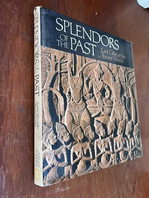 Lote de 12 Livros de Arte, Arquitetura e Património Histórico Mundial (Capa Dura) (inglês e outras línguas)