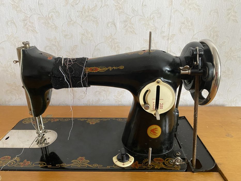 Швейная машинка ПМЗ