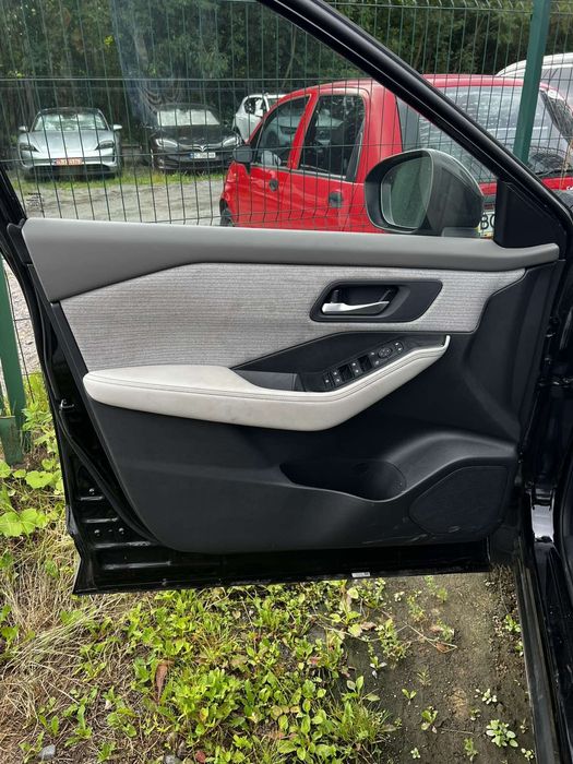 Карти на двері передня ліва, та задня ліва і права  nissan rogue t33