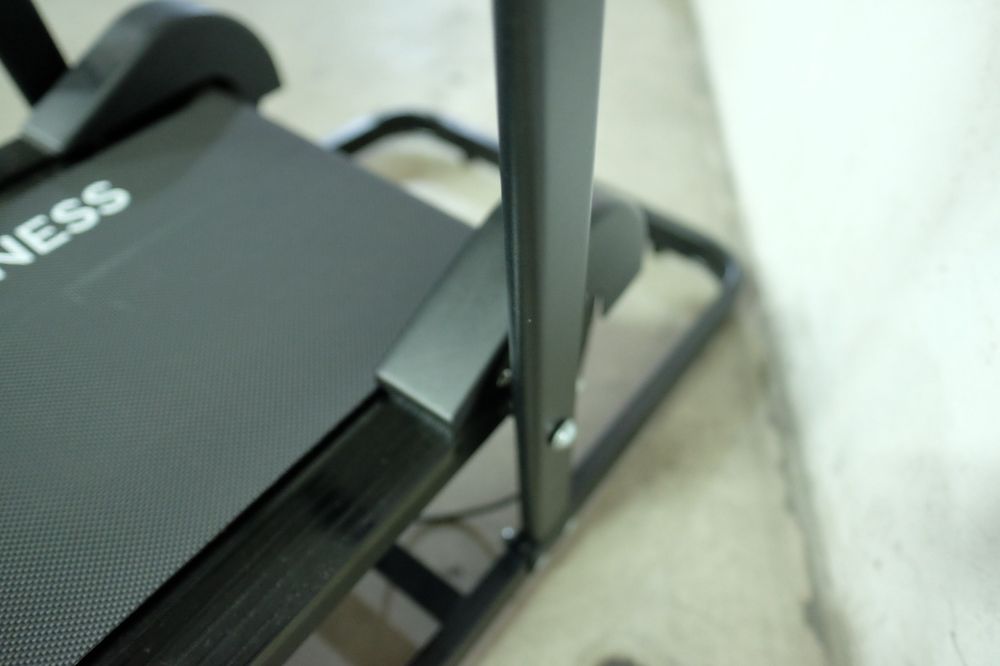 Slantboard - The reverse treadmill