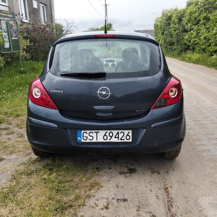 Opel corsa 1.0 klima sprawny łańcuch rozrządu mały przebieg 12lat właściciel