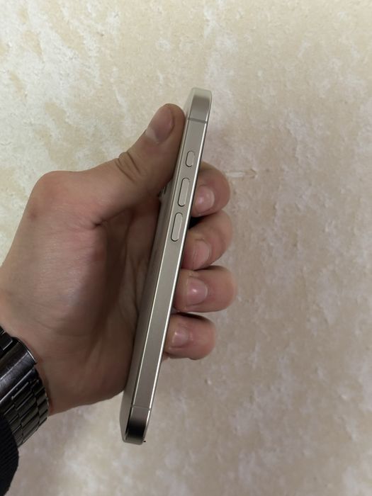 iPhone 15 Pro 256GB White Titanium — чудовий стан, 89% батарея, Айфон