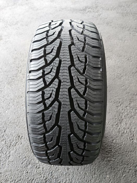 Opona 225.40.18 92V XL Rok 2021 Uniroyal All Season Expert 2 1szt