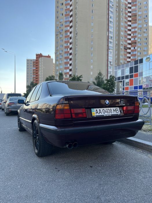 BMW e34 525i м50