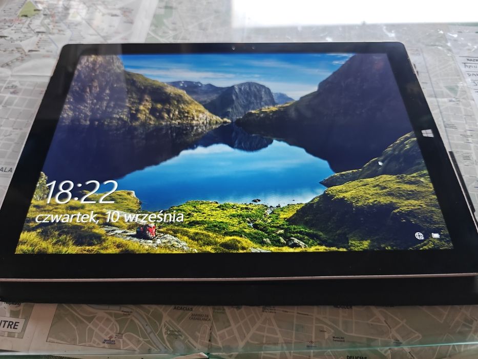 Microsoft Surface Pro 3 | i7 | 8GB RAM | Win 10 Pro | Klawiatura + Bateria do wymiany