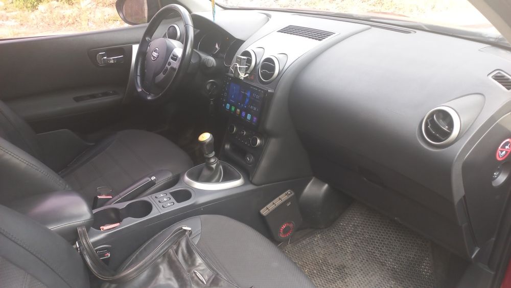 Продам nissan qashqai