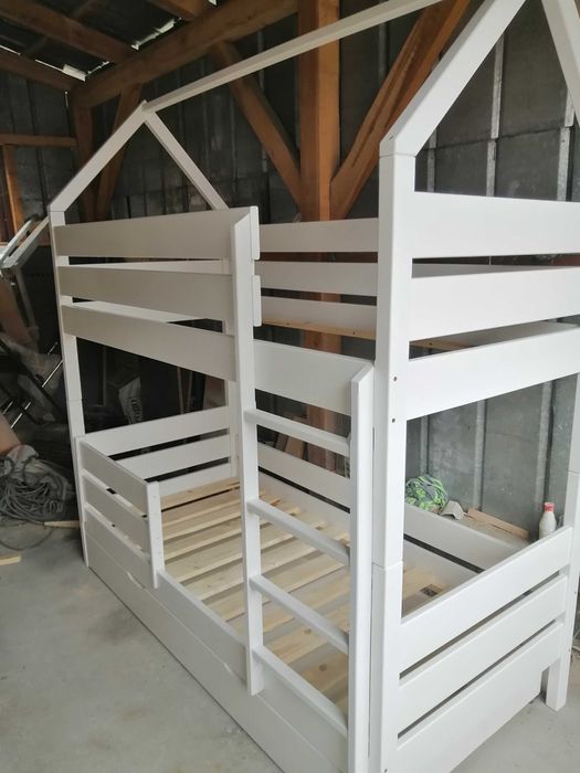 Łóżka piętrowe na wymiar