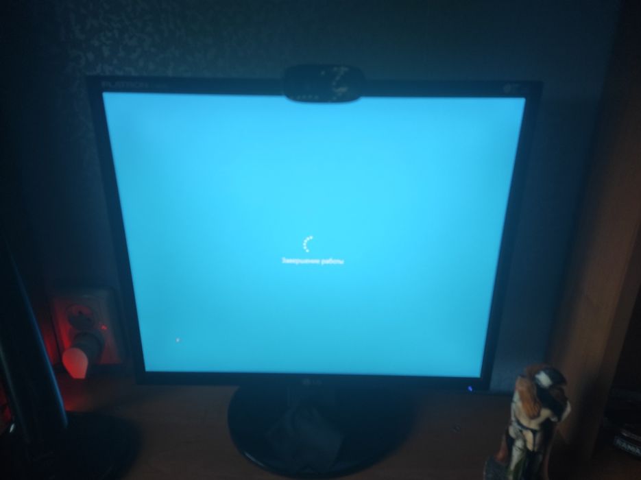 Монитор LG FLATRON L1953S