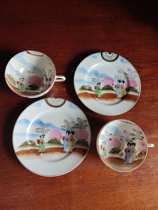Dwa zestawy do herbaty porcelana vintage japońska Kutani