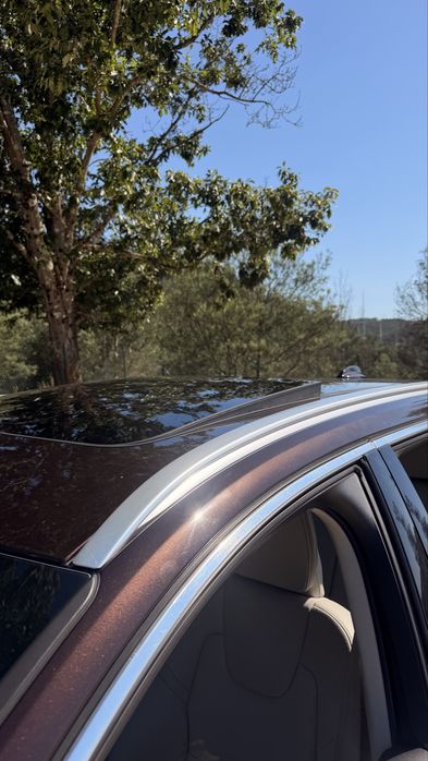 volvo v60 com todos os opciones disponiveis