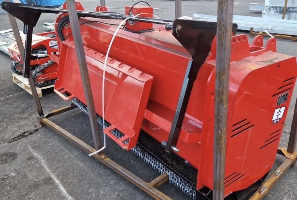 Mulczer lesny hydrauliczny mini ladowarki skidsteer bobcat