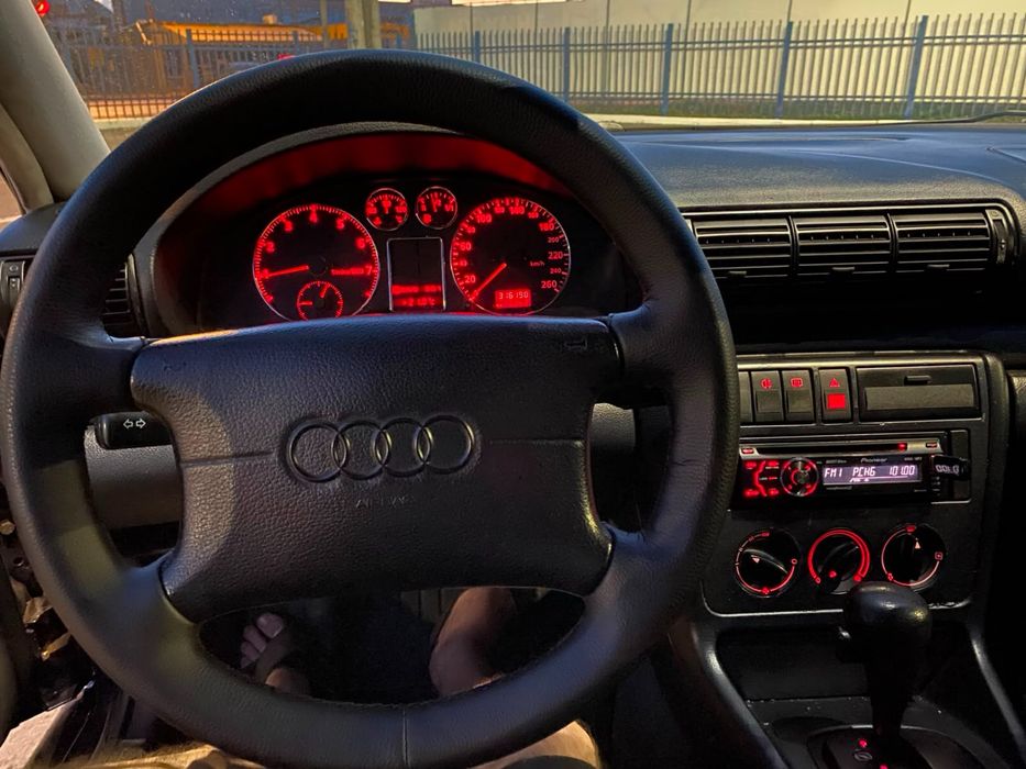 Audi A4 B5 1.6 АКПП