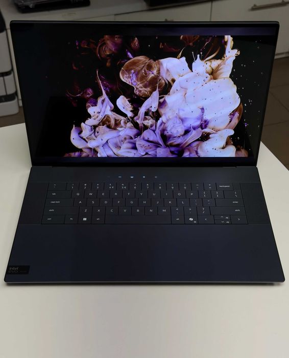 Powystawowy Dell XPS 16 9640 Ultra 7-155H 64GB 2TB RTX4070 4K Dotyk!