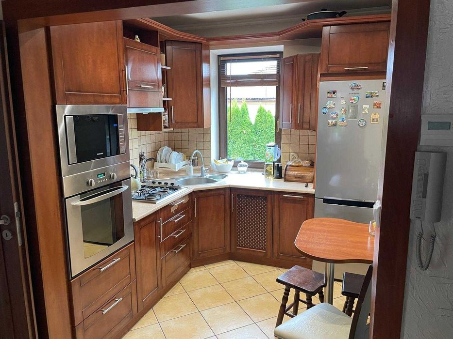 Meble kuchenne z wyposażeniem