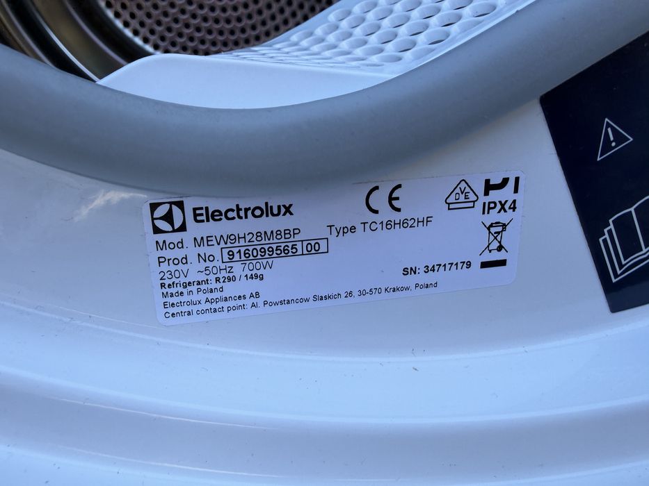Suszarka Electrolux CycloneCare 900 MEW9H28M8BP