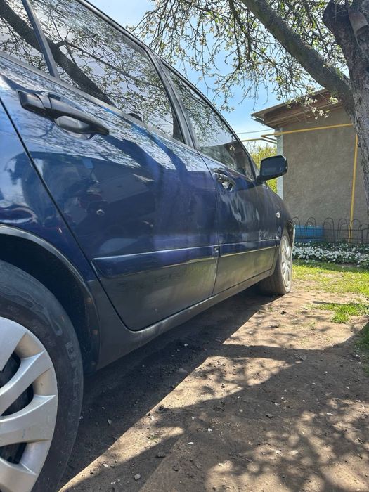 Продам mitsubishi lancer 9