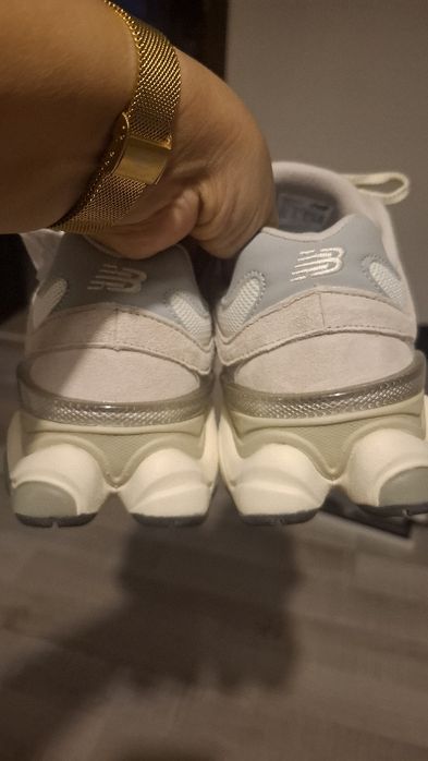 Nowe New Balance 9060 wkładka 26cm