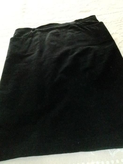 Três saias de senhora tam XL