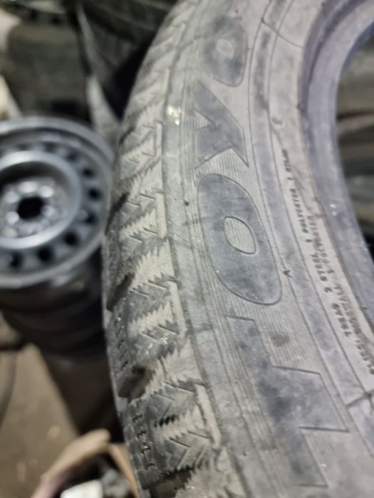 Зимняя резина TOYO r16 205/55