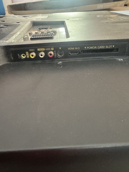 Телевізор Lg  32 дюйми