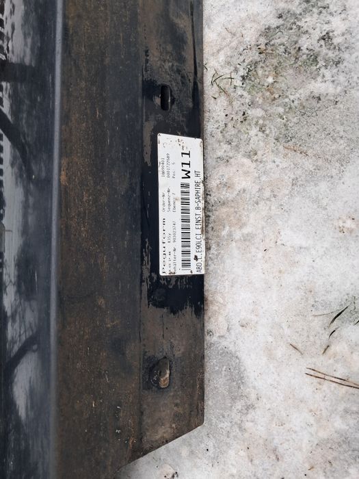 Prawy blotnik progi bmw e90