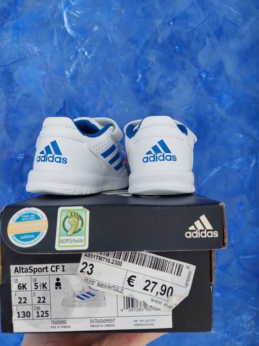 Кросівки Адідас, Adidas кроссовки