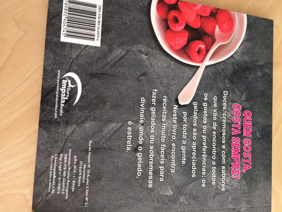 Livro Gelados Feitos em Casa