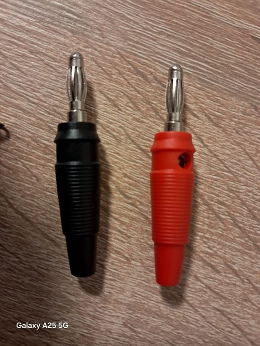 XT- 60 ,  банани, крокодили