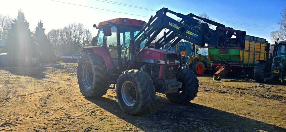 Ciągnik Case 5150 z turem