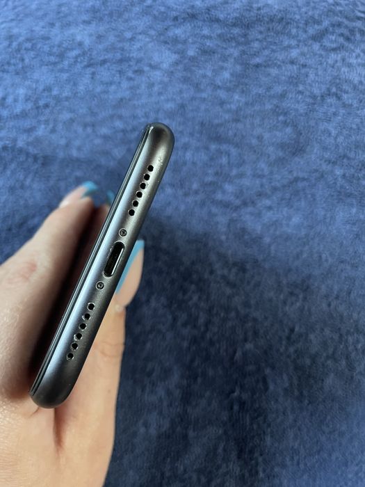 iPhone 11/128gb.