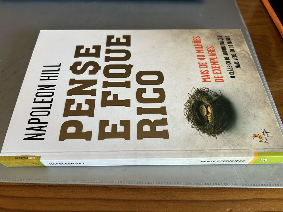 Livro Pense e Fique Rico novo
