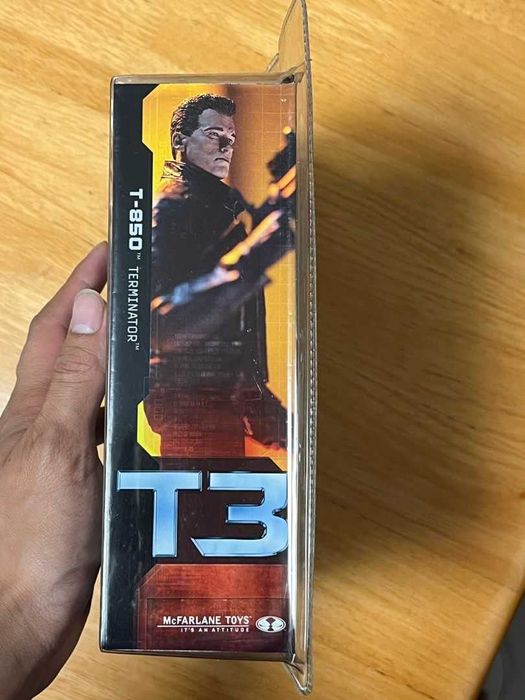 Figura Mcfarlane Terminator 3 T-850