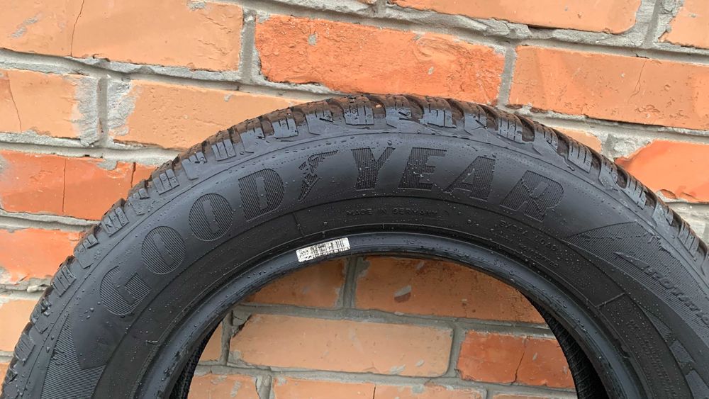 Продам Шини 195\65\15