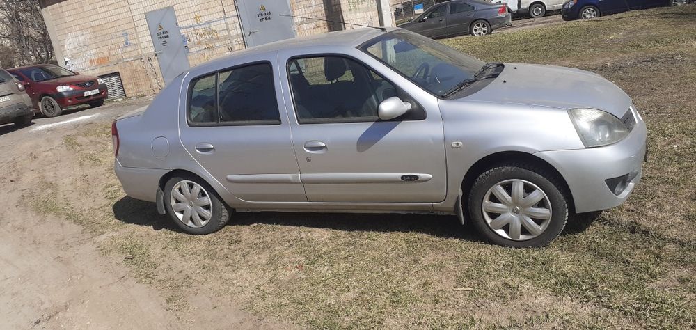 Рено Клио Автомат. 3700