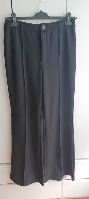 Spodnie czarne długie Eleganckie r. XL Shein